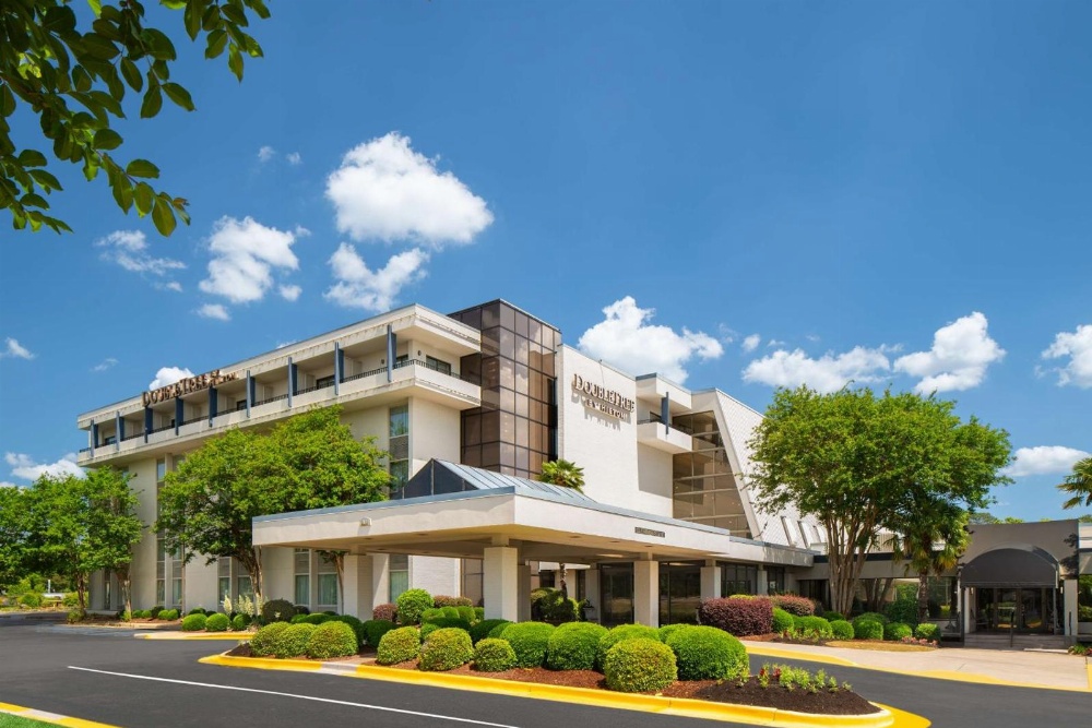 DoubleTree By Hilton Columbia Main image